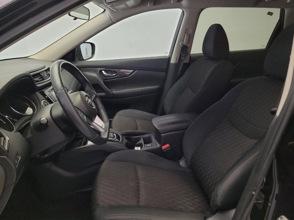 Used 2018 Nissan Rogue SV FWD image 17