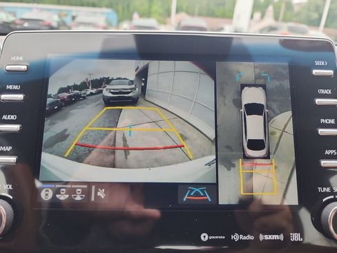 Used 2020 Toyota Avalon Limited w/ Advanced Safety Package FWD image 18