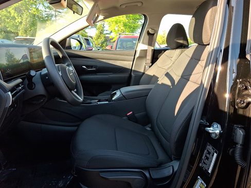 Used 2026 Hyundai Tucson SE FWD image 13