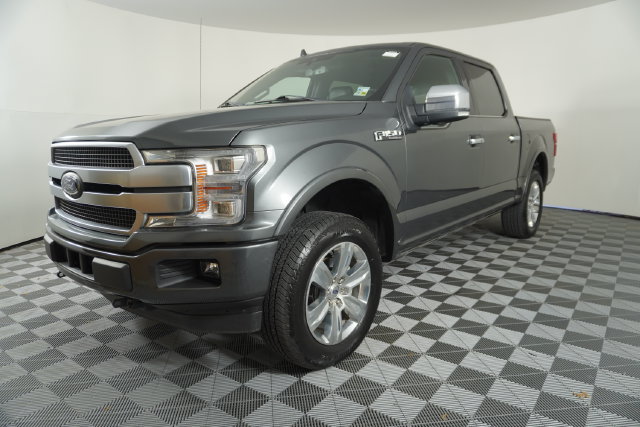 Used 2019 Ford F150 Platinum w/ Equipment Group 701A Luxury AWD/4WD image 3