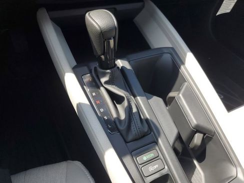New 2025 Honda Accord SE image 30