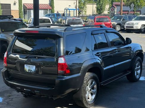 Used 2006 Toyota 4Runner Limited AWD/4WD image 4