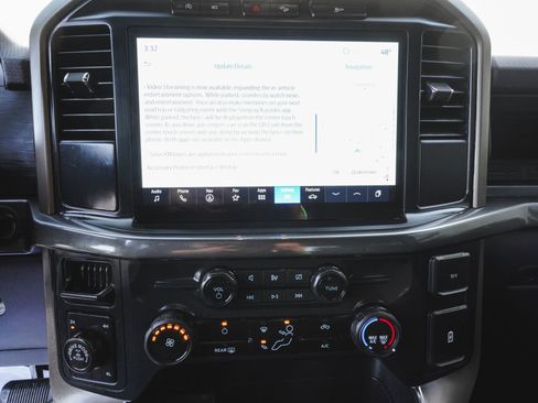 Used 2024 Ford F150 STX w/ Equipment Group 201A FX4 image 18