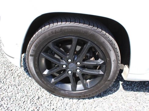 Used 2020 Jeep Grand Cherokee High Altitude image 28