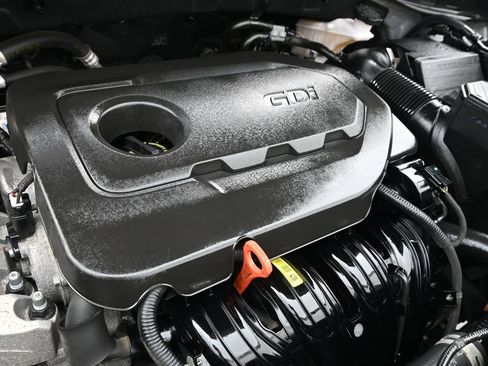 Used 2021 Kia Sportage LX w/ LX AWD Popular Package image 34