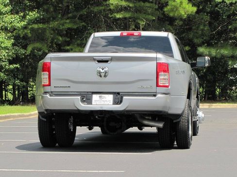 Used 2022 RAM 3500 Big Horn w/ Level 1 Equipment Group AWD/4WD image 10