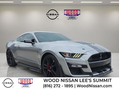 Used 2020 Ford Mustang Shelby GT500 w/ Technology Package RWD image 1