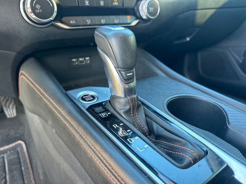 Used 2022 Nissan Altima 2.5 SR image 17