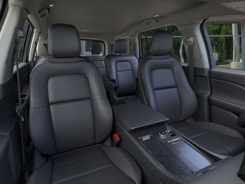 New 2026 Lincoln Aviator AWD image 10