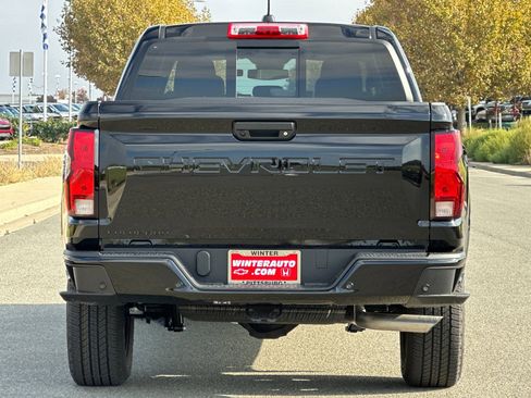New 2026 Chevrolet Colorado W/T image 5