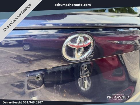 Used 2025 Toyota RAV4 XLE FWD image 15