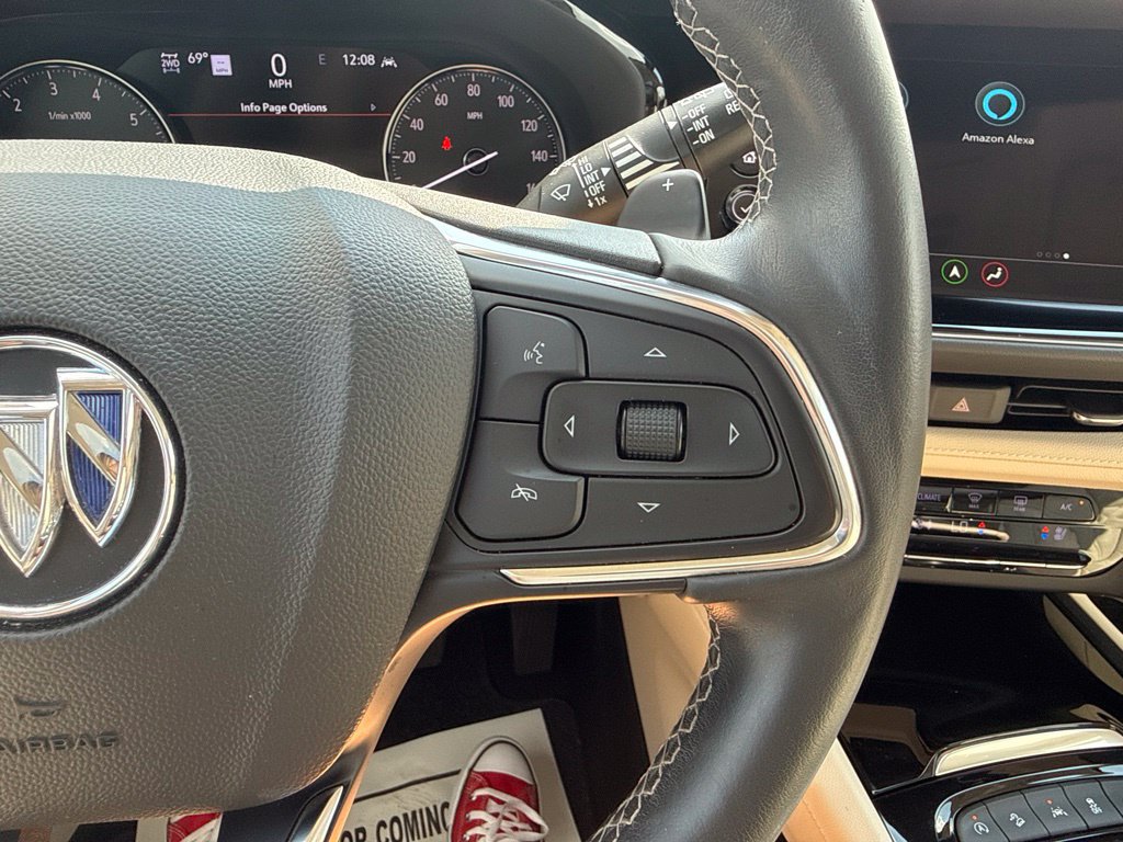 Used 2022 Buick Envision Avenir w/ Technology Package II AWD/4WD image 40