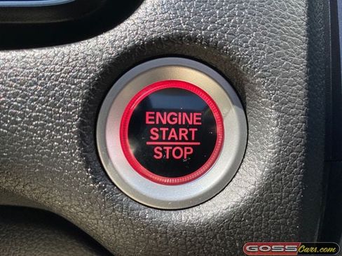 Used 2018 Honda CR-V Touring image 11