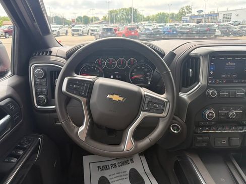 Used 2021 Chevrolet Silverado 1500 LTZ w/ Safety Package II AWD/4WD image 14