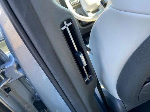 Used 2025 Hyundai Santa Fe SEL image 24