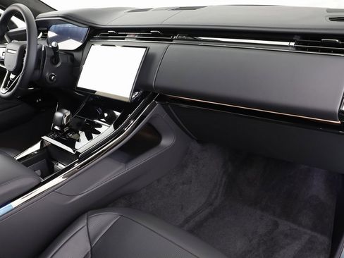 New 2025 Land Rover Range Rover Sport SV Edition Two image 20