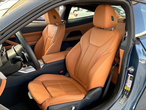 Used 2024 BMW 440i xDrive Coupe w/ Premium Package image 8