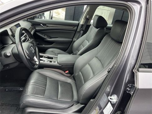 Used 2022 Honda Accord EX-L image 11