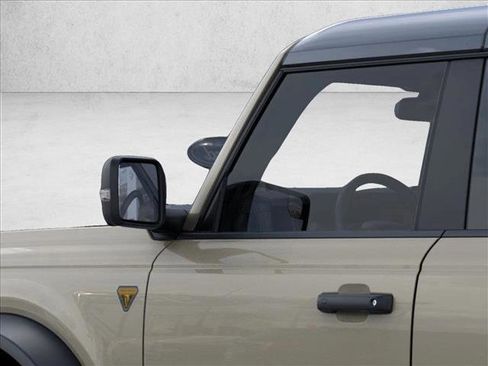 New 2025 Ford Bronco Badlands image 22