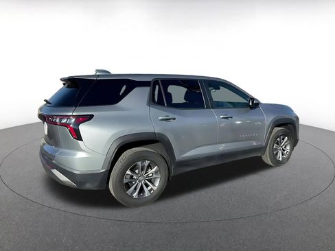 Used 2025 Chevrolet Equinox LT image 12