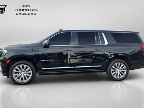 Used 2022 GMC Yukon XL Denali w/ Max Trailering Package AWD/4WD image 2