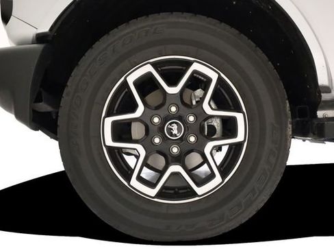 Used 2024 Ford Bronco Outer Banks AWD/4WD image 9