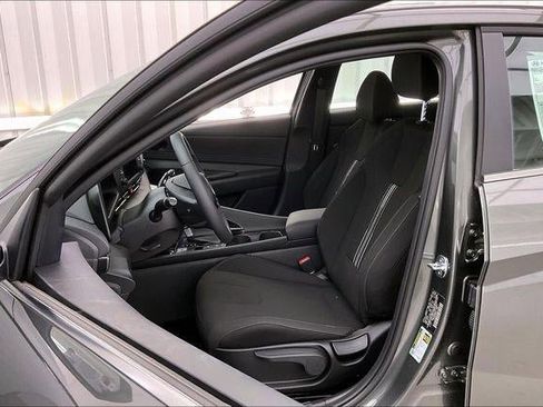 New 2026 Hyundai Elantra SEL Sport Premium w/ Cargo Package FWD image 32