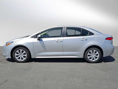 Certified 2026 Toyota Corolla LE FWD image 6
