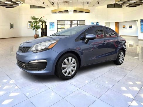 Used 2016 Kia Rio LX image 3