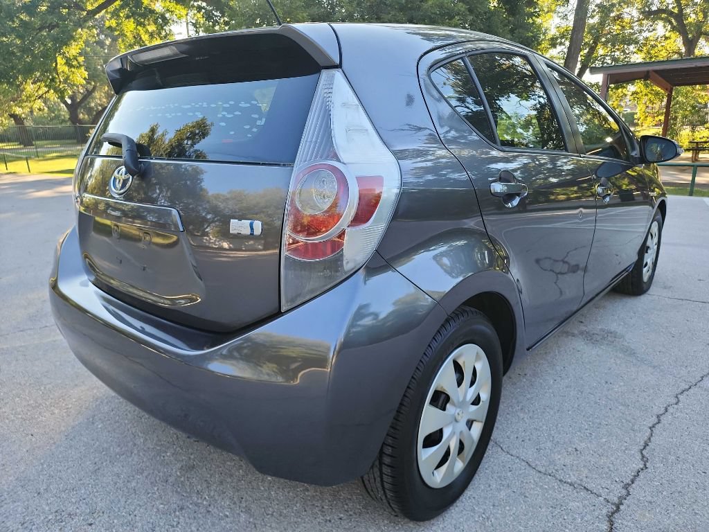 Used 2014 Toyota Prius C Two FWD image 8