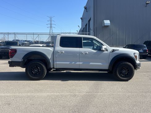 Used 2024 Ford F150 Raptor AWD/4WD image 8
