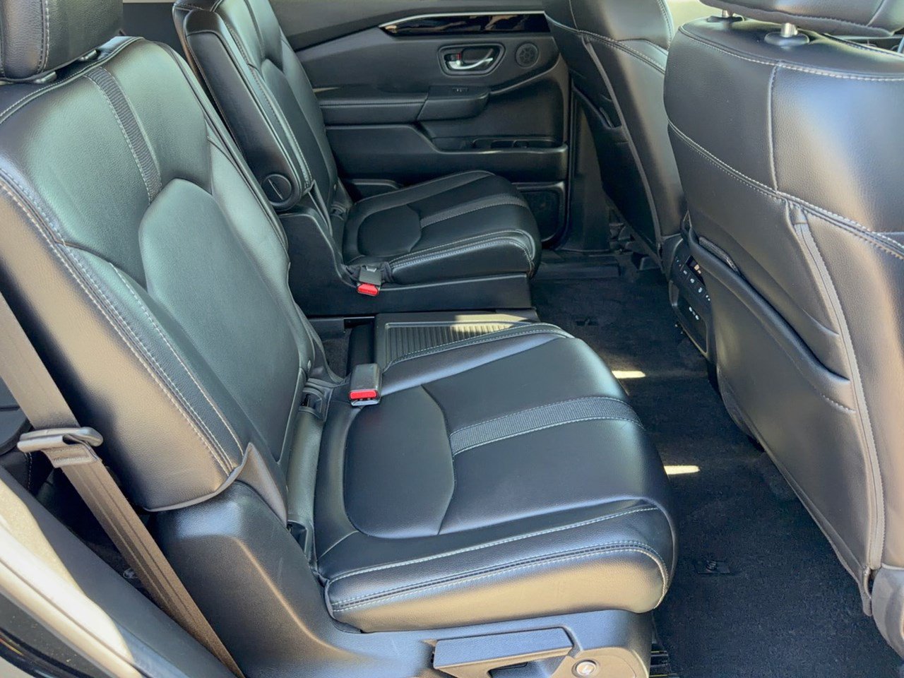 Used 2024 Honda Pilot EX-L image 29
