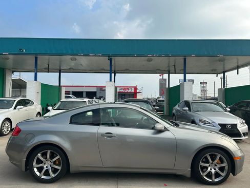 Used 2004 INFINITI G35 Coupe w/ Premium Pkg RWD image 6