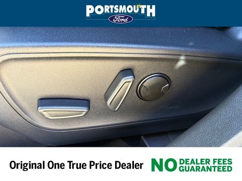 New 2026 Ford Escape ST-Line w/ Tech Pack #1 image 24