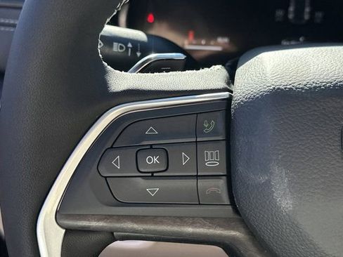 New 2026 Jeep Grand Cherokee Limited w/ Luxury Tech Group II image 25