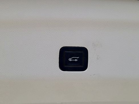 Used 2025 Cadillac Escalade Sport Platinum AWD/4WD image 37