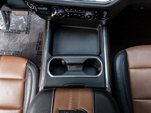 Used 2024 Chevrolet Silverado 2500 High Country w/ Technology Package image 27