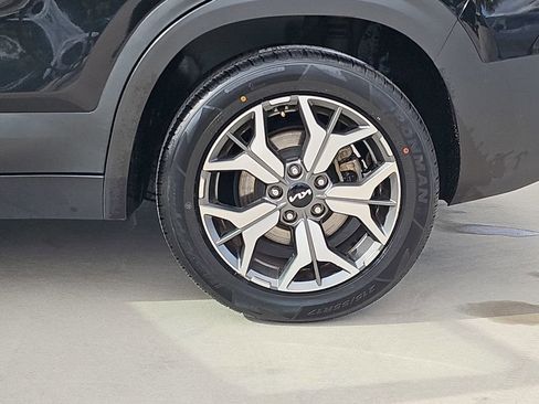 Used 2022 Kia Seltos EX image 37