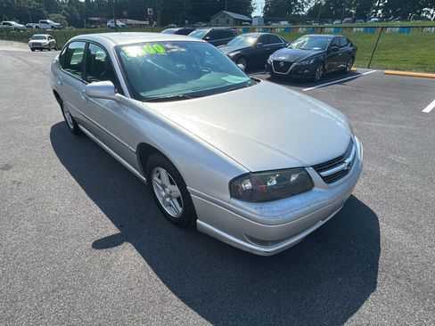 Used 2004 Chevrolet Impala LS w/ Preferred Equipment Group FWD image 7