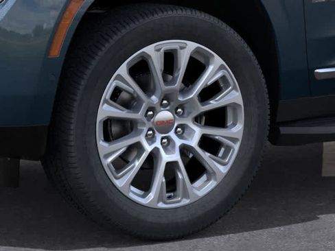 New 2026 GMC Yukon Denali image 9