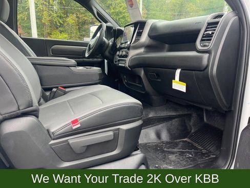 Used 2025 RAM 5500 Tradesman image 21