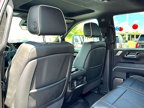Used 2024 GMC Sierra 2500 AT4X AWD/4WD image 17
