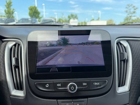 Used 2023 Chevrolet Malibu LT FWD image 30