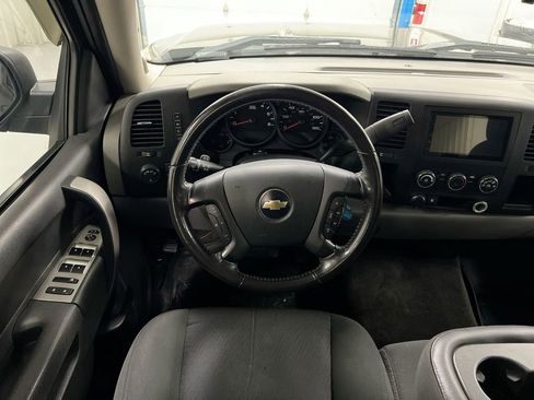 Used 2011 Chevrolet Silverado 1500 LS RWD image 11