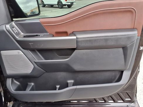 Used 2023 Ford F150 Lariat w/ Equipment Group 502A High image 15