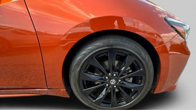 Used 2019 Nissan Maxima SR w/ Premium Package FWD image 24