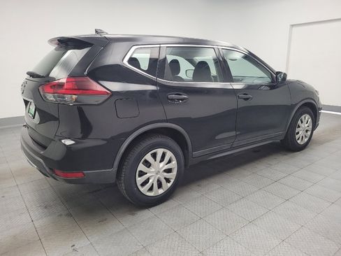 Used 2020 Nissan Rogue S FWD image 10