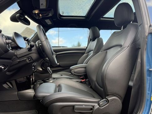 Used 2023 MINI Cooper S image 14