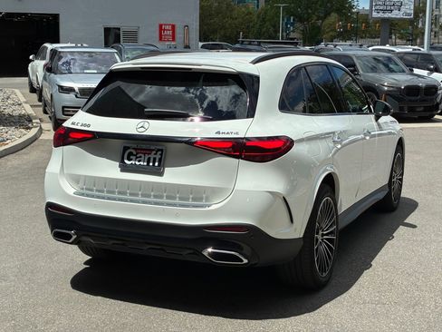 Used 2023 Mercedes-Benz GLC 300 4MATIC image 3