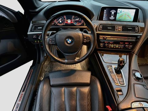 Used 2018 BMW 650i Convertible RWD image 16